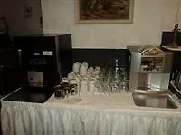 Hotel Lelysee 2*