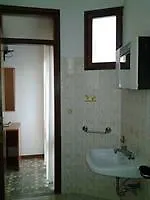 Hotel Lelysee 2*